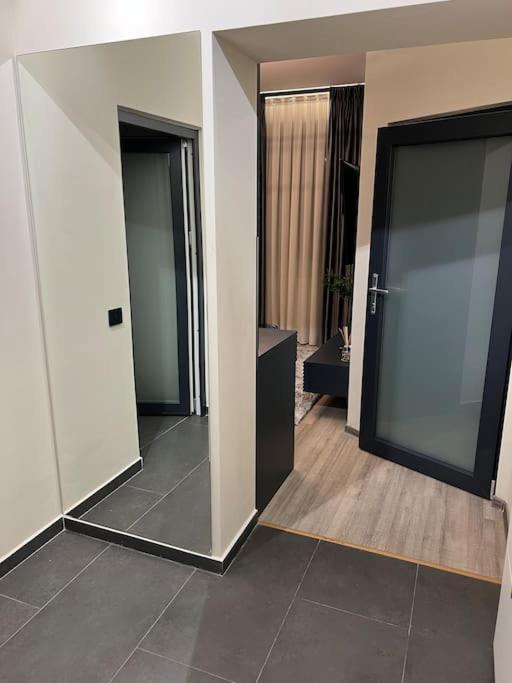 Ath Modern Homes - Luxury Apartment In The City Center Ιάσιο Εξωτερικό φωτογραφία